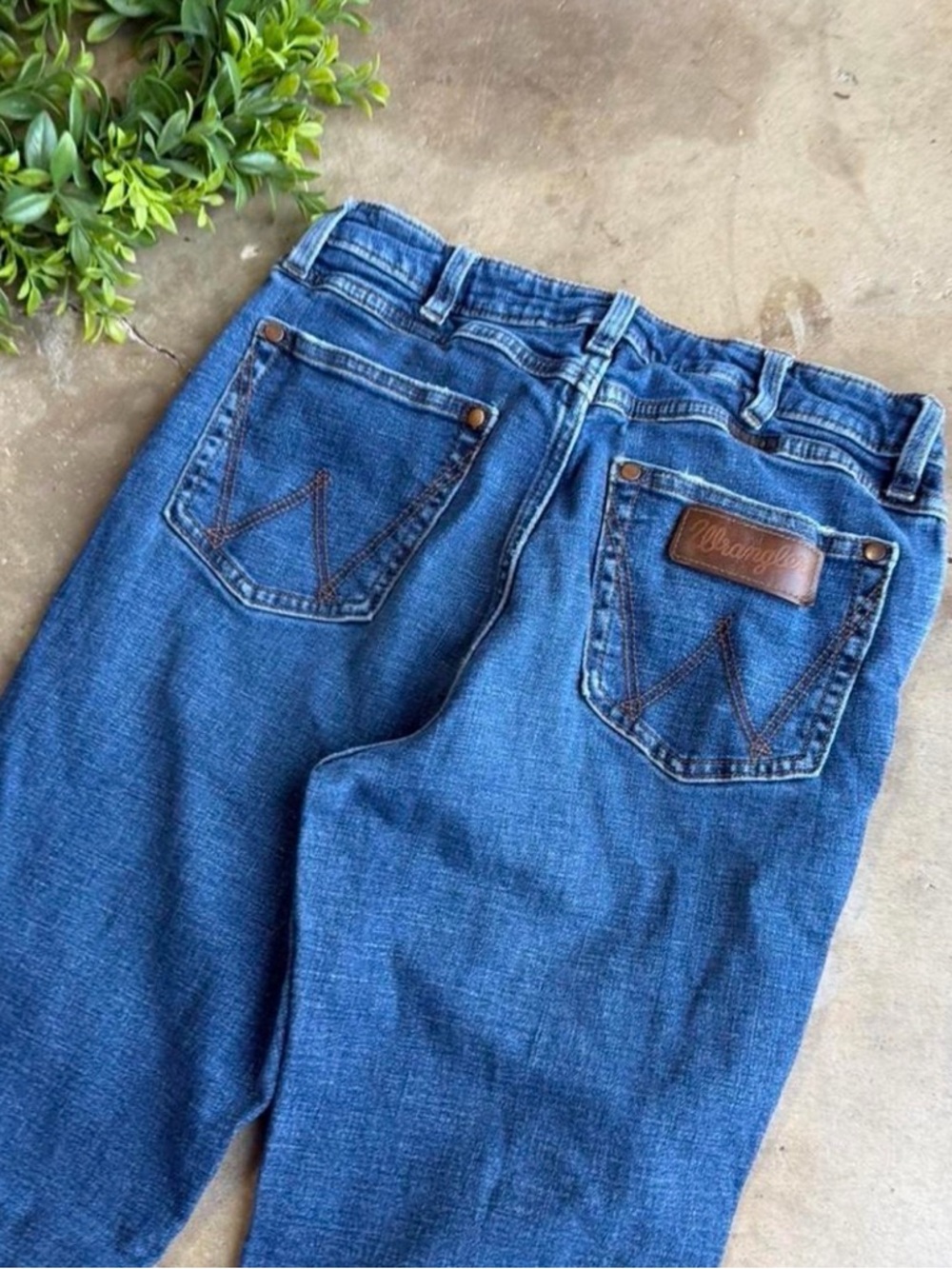 Vintage Wrangler Blue Flared Denim Jeans - Picture 3 of 8